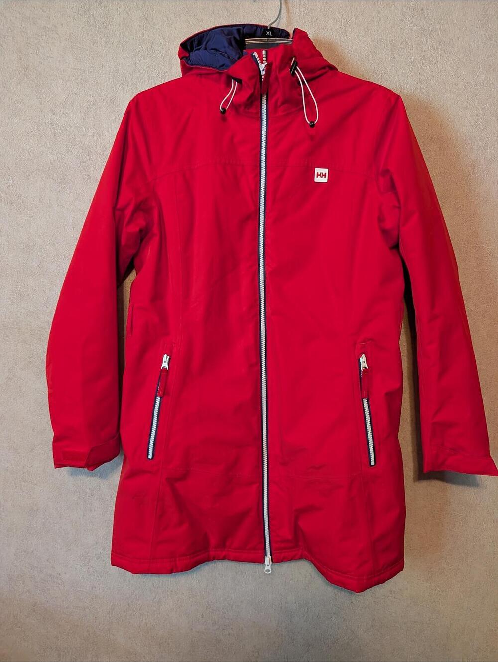 HELLY HANSEN red hooded shelled winter coat sz S